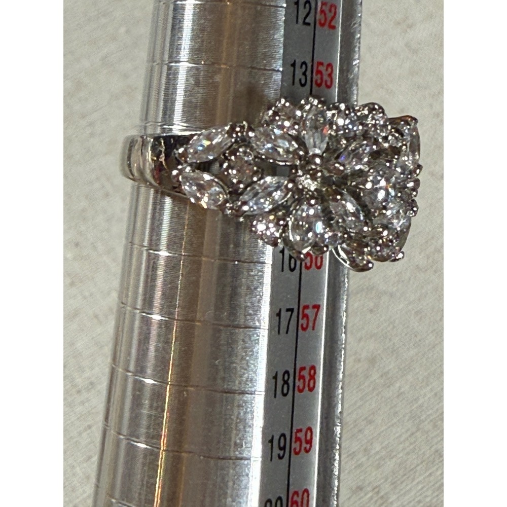 Silver Tone Marquise Cluster Cubic Zirconia Cocktail Ring Size 7 - Picture 7 of 7